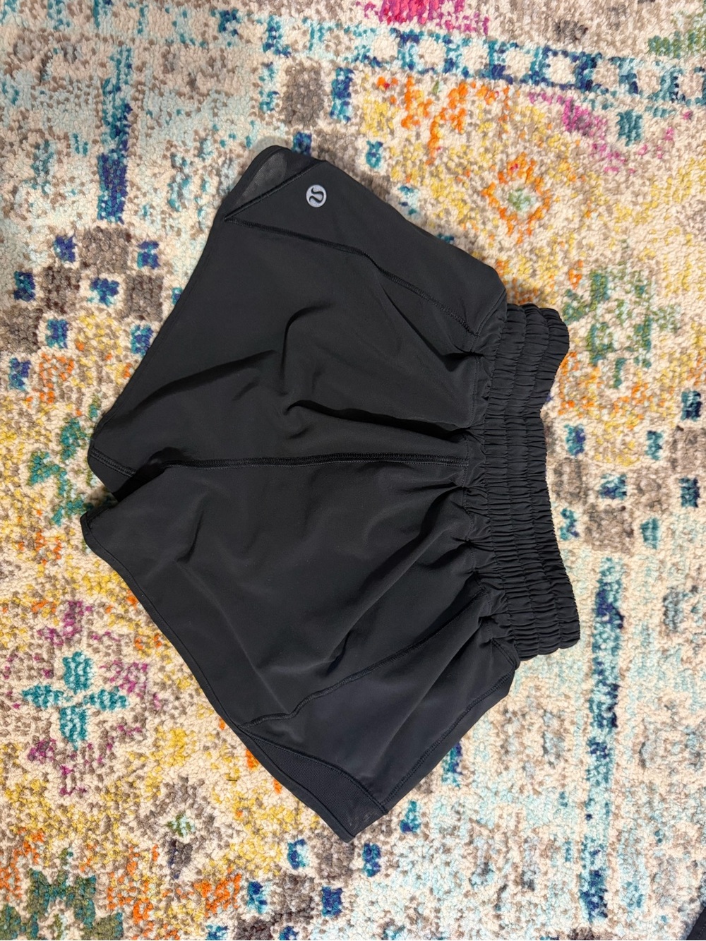 Lululemon hotty hot shorts - Picture 2 of 6